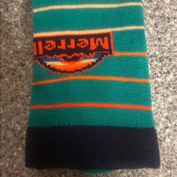 2 Pack Merrell Hiking Retro Cotton Crew Socks Size Medium S\M - Picture 5 of 5